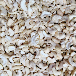 Best Quality <b>Nuts</b> <b>Kernels</b> Cashew <b>Nuts</b> Broken WS LP SP BB Customized Packaging Cashew <b>Kernel</b> SANTIGO - Product Image 1