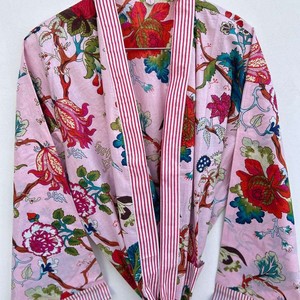 Bata de algodón con estampado floral para mujer, manga larga, cuello oblicuo, longitud completa, ropa de dormir informal suave, bata de baño estilo kimono con estampado rosa - Product Image 4