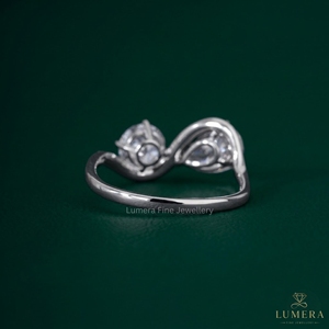 Modern Pear Cut and Round Cut IGI Certified Moissanite <b>Open</b> <b>Ring</b> Luxury Bypass Wedding <b>Ring</b> - Product Image 5