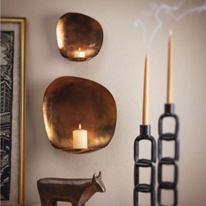 Luxury European Venetian Baroque <b>Wall</b> <b>Sconce</b> Premium Decorative <b>Wall</b> <b>Light</b> with Elaborate Ornamental Mirrorwork, Elegant Brass - Product Image 1