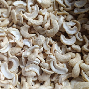 Factory Price Kaju Cashew <b>Nuts</b> SANTIGO <b>Nuts</b> <b>Kernels</b> Broken Kaju - Product Image 1