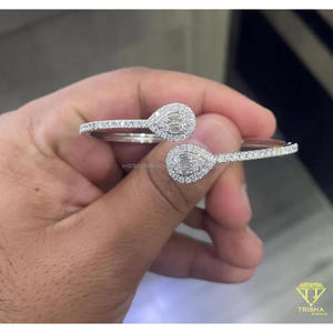 Brazalete de Diamantes Moissanite en Forma de Pera en Plata de Ley 925, Brazalete de Lujo para Mujer, Joyería Brillante para Novias y Fiestas - Product Image 3