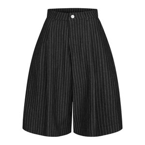OEM 2026 Custom Wide-Leg Relaxed Fit Low-Rise Waist Detail Wholesale Cotton Summer Shorts Black Pleated Pinstripe Shorts for <b>Men</b> - Product Image 1