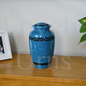 Urne funéraire apaisante pour cendres d'adulte, taille moyenne, souvenir commémoratif, conteneur pour cendres, design élégant et réconfortant - Product Image 4