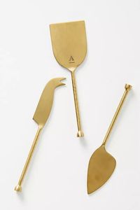 ชุดมีดชีสสีทองพร้อมด้ามจับลายพิเศษ ดีไซน์ทนทานสำหรับการสัมผัสอาหาร - Product Image 3