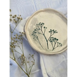 Vaisselle de luxe en porcelaine fine blanche pour restaurants et hôtels, qualité alimentaire, compatible lave-vaisselle, couleurs et logos personnalisables, fabrication artisanale de haute qualité - Product Image 4
