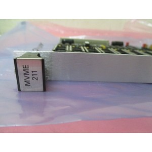 Motorola MVME 211, 01-W3295B01, 84-W8295B01, AMAT - Équipements et pièces semi-conductrices d'occasion fiables à l'échelle mondiale - Product Image 3