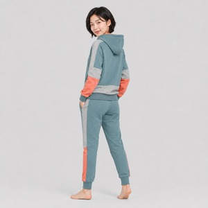 Ensemble de survêtement pull-over pour femme, nouvelle collection 2026, haute qualité, idéal pour la course à pied, vente en gros - Product Image 5