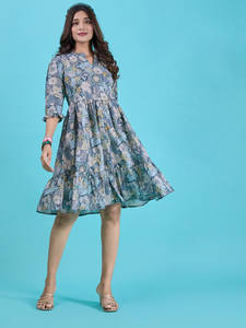 เดรสสั้นแขนสั้นสไตล์วินเทจสำหรับผู้หญิง ประจำฤดูร้อนปี 2025 เนื้อผ้าเนียนลายดอกไม้ พิมพ์ลายธรรมชาติ เป็นมิตรกับสิ่งแวดล้อม ทรงเข้ารูปช่วงเอว เหมาะสำหรับโอกาสที่เป็นทางการ - Product Image 4