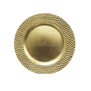 Plaque de chargement élégante en métal pour une table à manger raffinée dans une décoration de luxe et des présentations de restaurants haut de gamme - Product Image 6