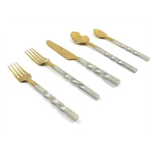Juego de Cubiertos de Acero Inoxidable de 5 Piezas con Mangos de Latón Vintage, Decoración de Mesa, Apto para Contacto con Alimentos - Product Image 4