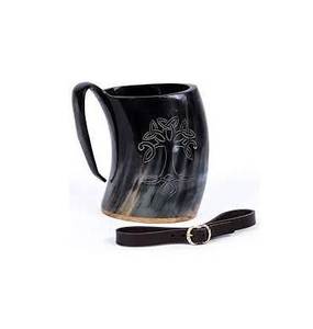 Chope à bière viking en corne naturelle réutilisable et écologique, personnalisable avec design et logo sur mesure pour les fêtes - Product Image 1