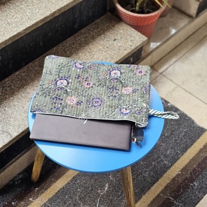 Floral Printed Quilted Waterproof <b>Laptop</b> Sleeve with Zipper Closure Classic Style <b>Protective</b> <b>Case</b> for <b>Laptops</b> Cotton - Product Image 1