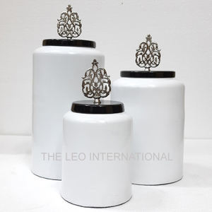 Recipiente Decorativo para Cocina con Tapa, Recipiente de Almacenamiento Redondo de Metal de Hierro Blanco, Excelente Calidad - Product Image 1