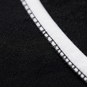 เสื้อกล้ามผู้ชายสีดำ คอกลม สีพื้น ผ้าถัก ระบายอากาศได้ดี สวมใส่สบายๆ - Product Image 5