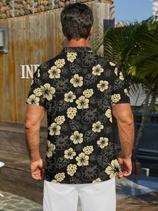 เสื้อกอล์ฟพิมพ์ลายดอกชบาสีเหลืองสำหรับผู้ชาย จำหน่ายเสื้อผ้าคุณภาพพรีเมียมแบบขายส่ง รับผลิตแบบ OEM และรับผลิตแบรนด์ส่วนตัวสำหรับผู้ซื้อ B2B - Product Image 3