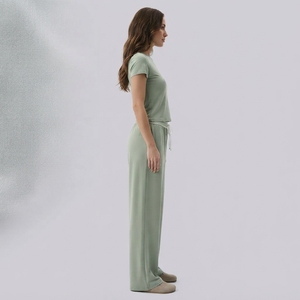 Ensemble de vêtements de yoga légers et extensibles pour femmes, pour la salle de sport, l'entraînement et les exercices, ensemble de vêtements de fitness pour la salle de sport - Product Image 2