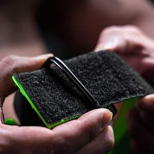 Sangle de poignet de sport double anneau en D de haute qualité, robuste, en néoprène souple, pour protection professionnelle et entraînement corporel - Product Image 2