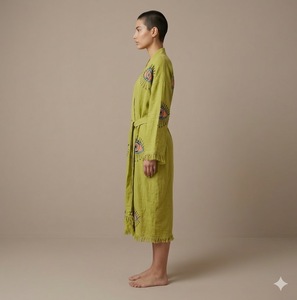 Vestido largo de algodón de manga larga con cuello en V, silueta holgada, diseño liso, para fiesta, con dobladillo con volantes y bordado. - Product Image 2
