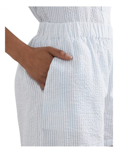 Pantalones cortos informales de tela texturizada, cintura elástica y bolsillos delanteros inclinados, muy vendidos - Product Image 3