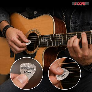 Set di 12 Plettri per Chitarra in Celluloide - Leggeri, Medi, Pesanti ed Extra Pesanti per Chitarre Acustiche ed Elettriche - Product Image 5