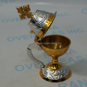 Quemador de Incienso de Latón Hecho a Mano, Incensario Religioso Grabado, Ecológico y Duradero para Iglesia, Altar, Oración, Meditación y Devoción - Product Image 3