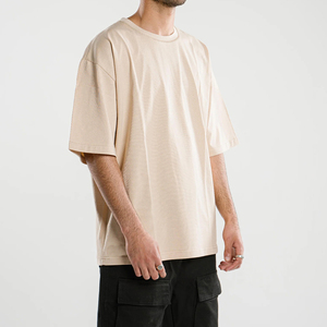 T-shirts pour hommes tendance, décontractés, col rond, manches courtes, tissu respirant, confortables pour tous les jours, entraînement et streetwear. - Product Image 3