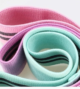Cinta de resistencia para glúteos, banda de tela Rosa antideslizante con logotipo personalizado, para ejercicio en casa, para pierna y cadera, precio barato, venta al por mayor - Product Image 4