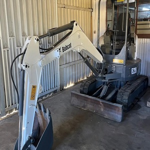 Mini-excavatrice Bobcat E26 de haute qualité avec une construction robuste, une excellente stabilité et des performances hydrauliques fluides - Product Image 4