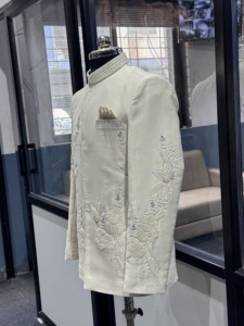 Elegant Ivory Embroidered Ethnic Blouse For Women Traditional Indian Pakistani Wedding Wear Regular Fit All Seasons - Product Image 3