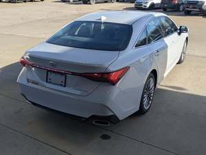 LISTO PARA ENVIAR, T0Y0TA Avalon Limited AWD 2023, Título Limpio - Product Image 5