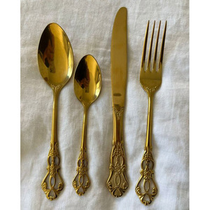 Ensemble de couverts en acier inoxydable forgé à la main avec manches martelées dorées, couverts métalliques de qualité supérieure pour une présentation élégante de la table de restaurant - Product Image 3