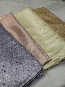 Tissu brocart jacquard Banarasi - Motif floral Zari, résistant à l'eau et respirant, poids moyen, pour mariages/occasions spéciales - Product Image 3