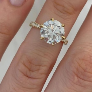 Anillo de Compromiso con Diamante Cultivado en Laboratorio de 2.5 CT, Corte Redondo, Solitario con Pavé, Certificado IGI, Anillo de Oro para Novia - Product Image 5