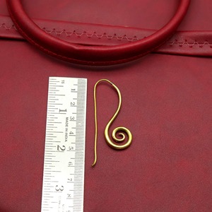 Pendientes de Latón de Estilo Popular, Tendencia en el Mercado de Artesanía en Metal, Acabado Liso, Precio de Fábrica al por Mayor, Artículo para Uso en Artesanía Metálica - Product Image 4