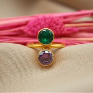แหวนทองคำปรับขนาดได้ประดับพลอยมรกตและอเมทิสต์เงินแท้ 925 ทำมือ ของขวัญวันเกิด วันครบรอบ - Product Image 1