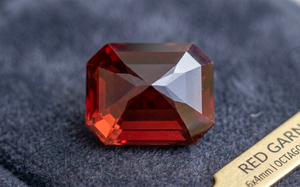 Granat rouge précieux en vrac, forme octogonale 6x4mm, pierre facettée à prix de gros - Product Image 3