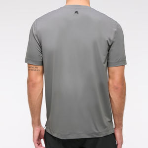 Camiseta Deportiva ZM-1592 para Hombre con Aberturas Laterales, Transpirable, Elástica en 4 Direcciones, Cuello Redondo y Manga Corta para Gimnasio y Running - Product Image 2
