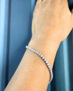 Pulsera de Plata de Ley 925 con Diamante Moissanita Redondo, Pulsera de Diamantes Personalizada, Regalo para Aniversario - Product Image 5