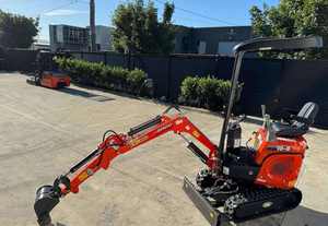 Mini-excavatrice 1.0T Rhinoceros XN10-8 avec joysticks latéraux, moteur Yamaha, composants essentiels inclus (moteur, boîte de vitesses, engrenages) - MACHINE UNIQUE - Product Image 6