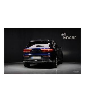 Genesis GV70 2.5T 2024 Gasolina 2WD con 18,887 km, Volante a la Izquierda, Caja de Cambios Automática, Asientos de Cuero, Cámara Trasera - Product Image 4