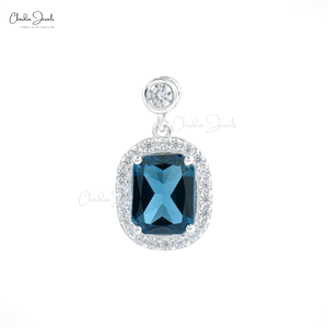 Colgante Clásico de Plata de Ley 925 con Topacio Azul de Londres de 10x8mm, Corte Cojín Largo, con Halo de Circonita Cúbica - Product Image 1