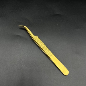 แหนบเคลือบสีดำด้านพร้อมปลายไฟเบอร์ที่ปัดขนตาสแตนเลสอย่างยั่งยืนพร้อมชื่อแบรนด์ที่กำหนดเอง - Product Image 5