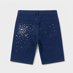 Shorts en jean stretch pour homme, coupe ajustée, décontractés pour l'été, avec poches arrière sécurisées et fermeture boutonnée sur le devant - Product Image 2