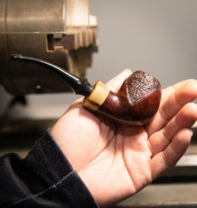 Pipe à tabac classique nostalgique en bakélite avec filtre courbé – Cadeaux de Noël pour hommes, idéal à partager - Product Image 5