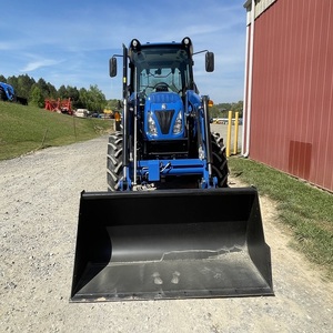 Tractor utilitario New Holland Workmaster 75 diseñado para trabajos agrícolas profesionales, labranza intensiva y manejo de materiales. - Product Image 6