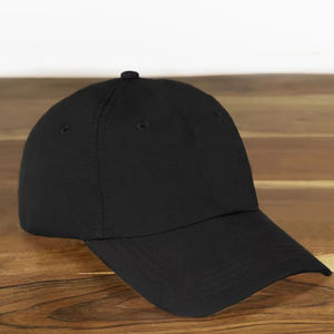 Gorra de Béisbol Impermeable para Montar a Caballo, Diseño Elegante con Correa Ajustable, para Entrenamiento, Viajes y Uso Casual - Product Image 1