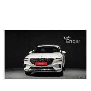 Genesis GV70 2.5T 2024, Gasolina, 2WD, 11,213 km, Emisión Euro V, Caja de Cambios Automática, Asientos de Cuero, Volante a la Izquierda, Cámara Trasera - Product Image 3