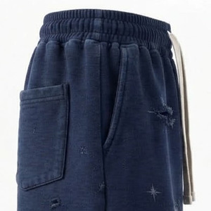 Pantalones Cortos Bermuda Holgados para Hombre con Cordón Ajustable, Dobladillo Desgarrado y Estampado de Constelación de Fénix, Estilo Urbano - Product Image 6
