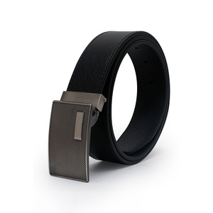 Cinturón de Cuero Genuino para Hombre de Alta Calidad, Hecho a Mano, con Diseño Nuevo y Hebilla Giratoria, en Oferta - Product Image 5
